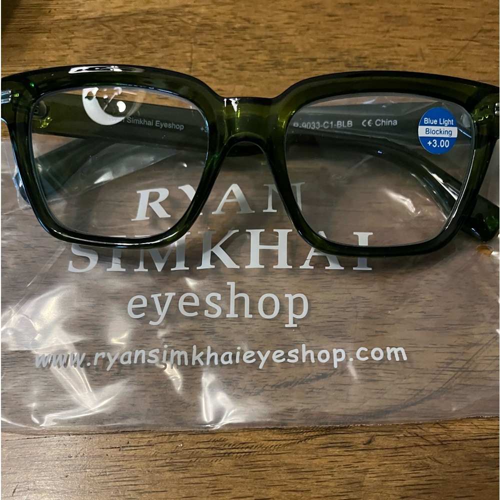 Ryan Simkhau glasses 3.0